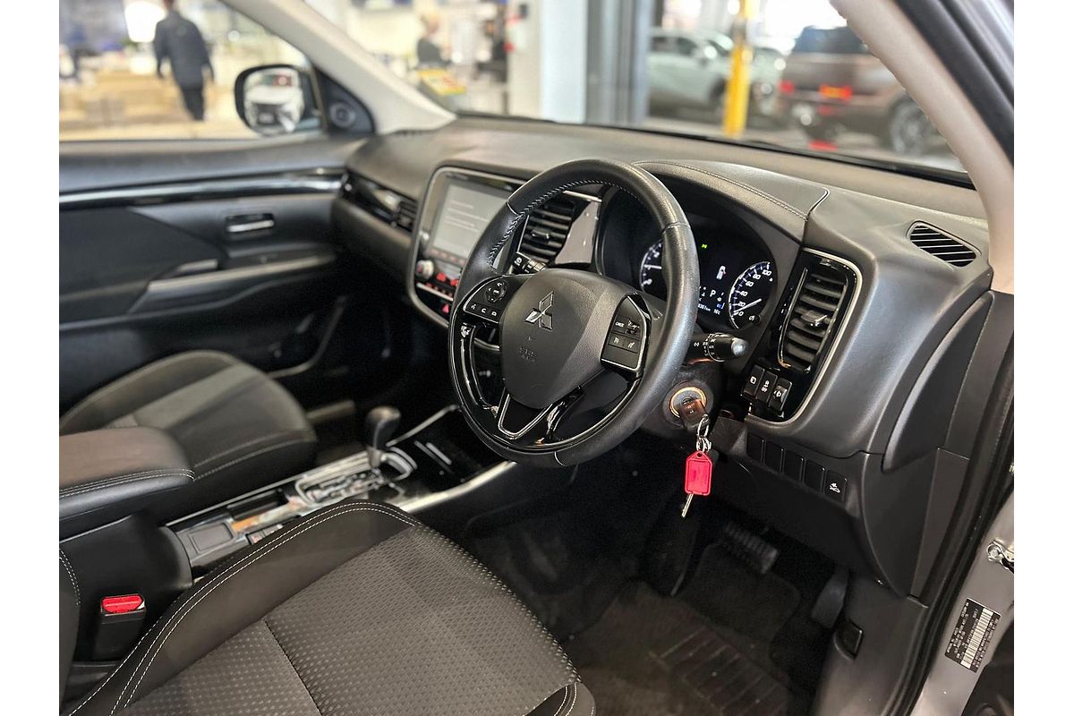 2019 Mitsubishi Outlander ES ZL