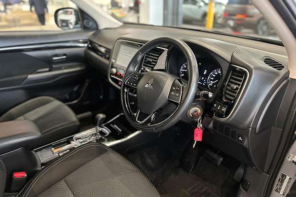 2019 Mitsubishi Outlander ES ZL