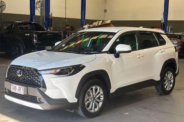 2024 Toyota Corolla Cross GX MXGA10R