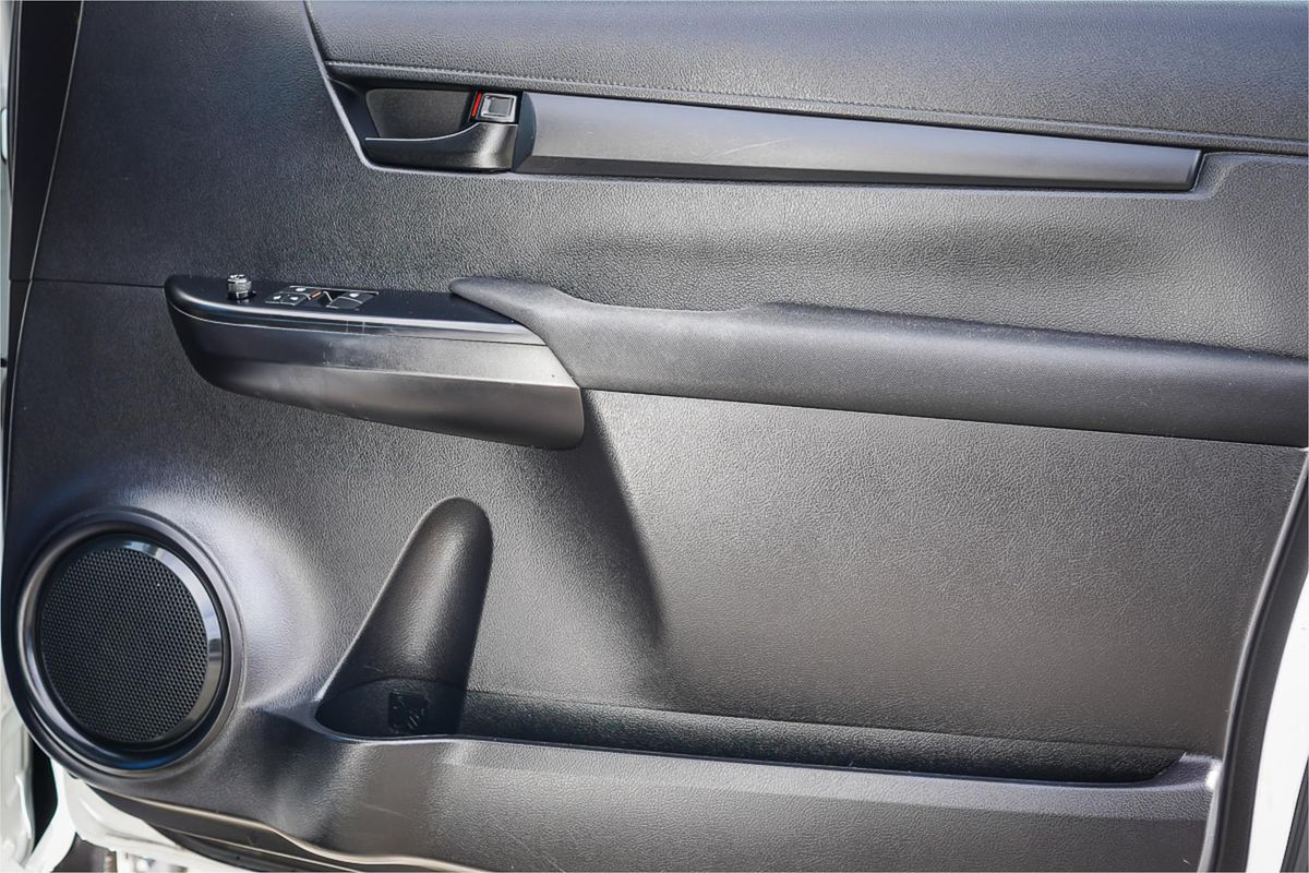 2020 Toyota Hilux Workmate TGN121R Rear Wheel Drive