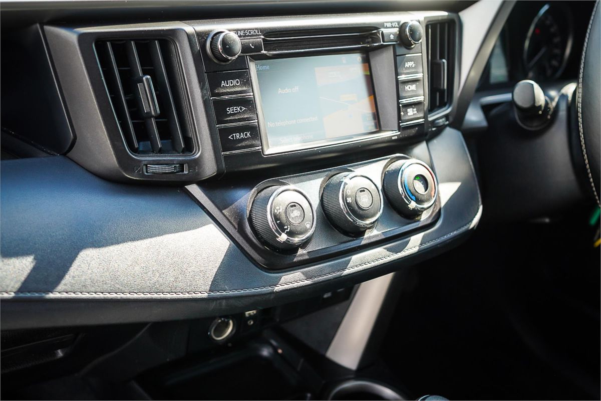 2017 Toyota RAV4 GX ALA49R