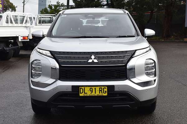 2024 Mitsubishi Outlander ES ZM