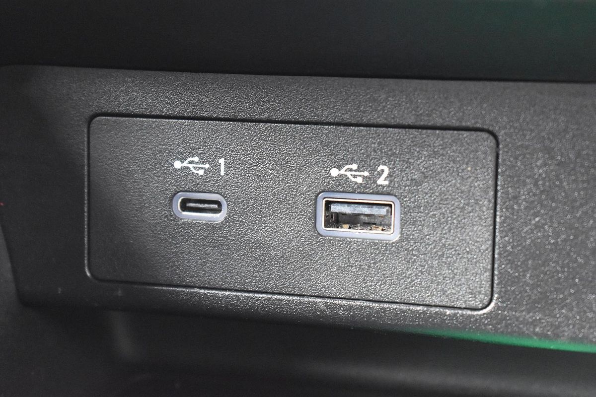 2024 Mitsubishi Outlander ES ZM