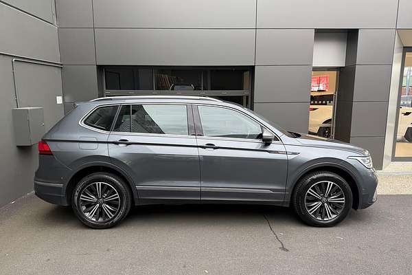 2022 Volkswagen Tiguan 132TSI Life 5N