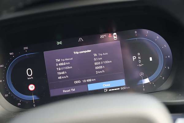 2023 Volvo XC40 Ultimate B4 Bright