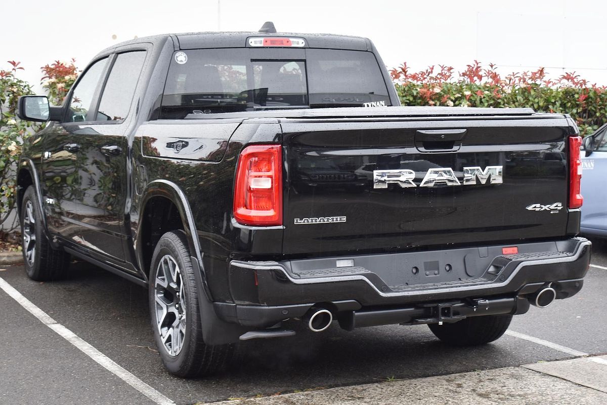 2025 RAM 1500 Laramie Sport Hurricane SO RamBox DT 4X4 SWB