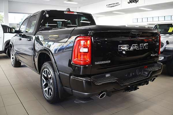 2025 RAM 1500 Laramie Sport Hurricane SO RamBox DT 4X4 SWB
