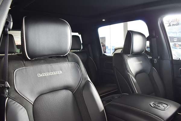 2025 RAM 1500 Laramie Sport Hurricane SO RamBox DT 4X4 SWB