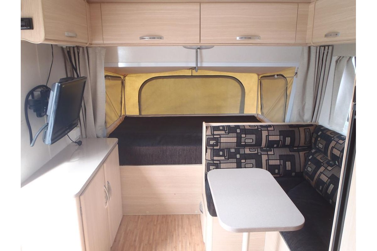 2011 Jayco Base Station 21.66-6.Ob