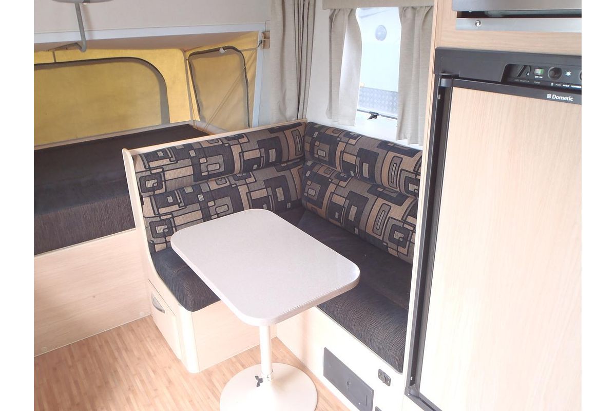 2011 Jayco Base Station 21.66-6.Ob