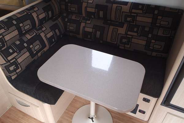 2011 Jayco Base Station 21.66-6.Ob