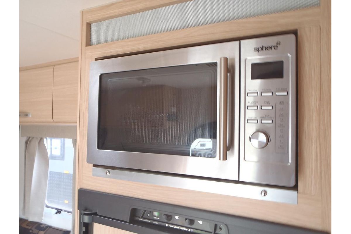 2011 Jayco Base Station 21.66-6.Ob