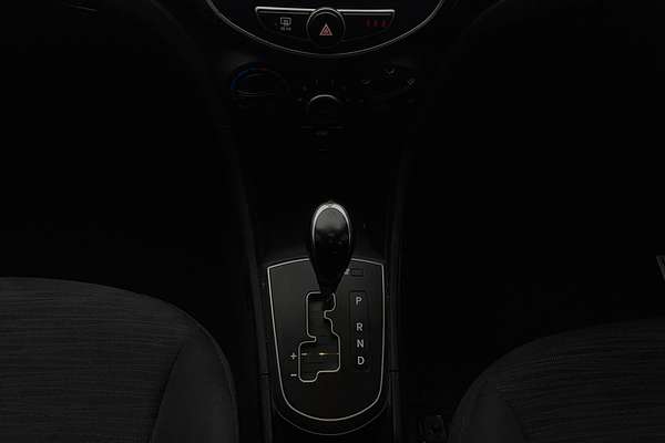 2015 Hyundai Accent SR RB3 MY15