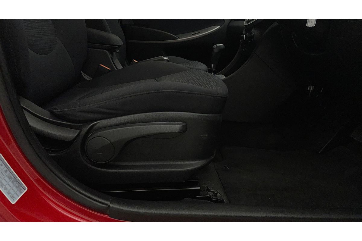 2015 Hyundai Accent SR RB3 MY15