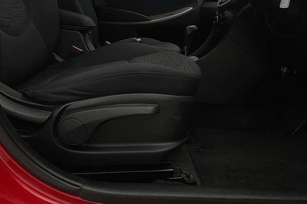 2015 Hyundai Accent SR RB3 MY15
