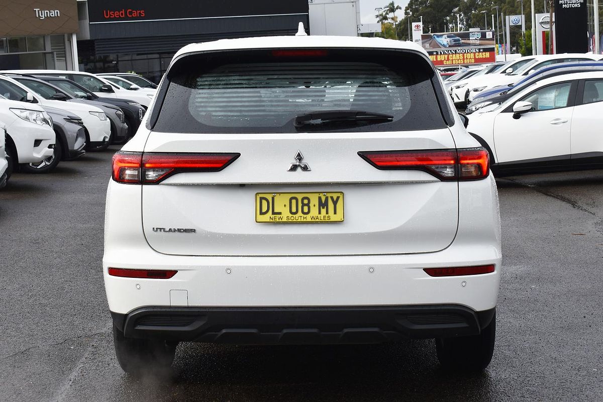 2024 Mitsubishi Outlander ES ZM