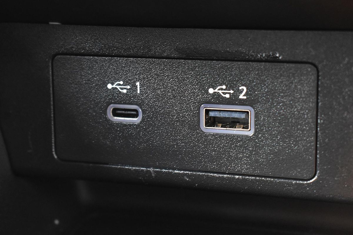 2024 Mitsubishi Outlander ES ZM