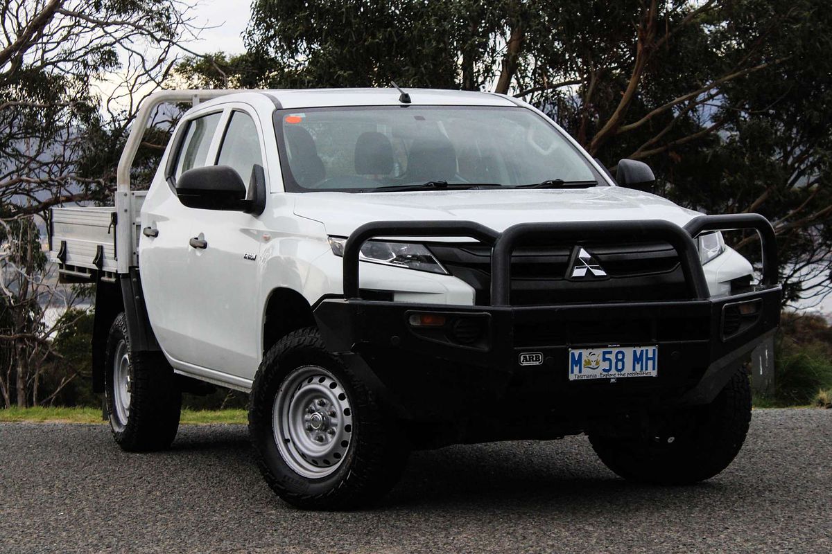 2019 Mitsubishi Triton GLX MR 4X4