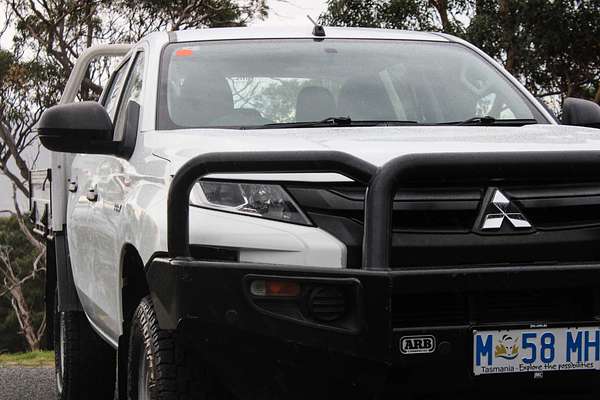 2019 Mitsubishi Triton GLX MR 4X4