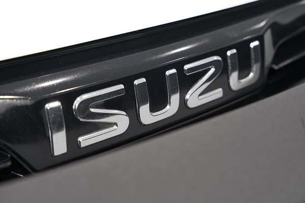 2019 Isuzu MU-X LS-M