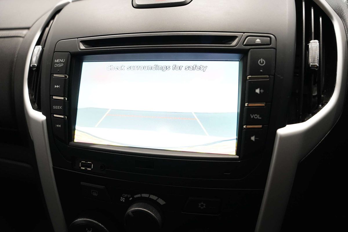 2019 Isuzu MU-X LS-M
