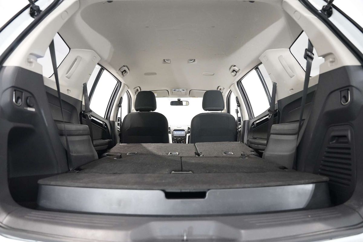 2019 Isuzu MU-X LS-M