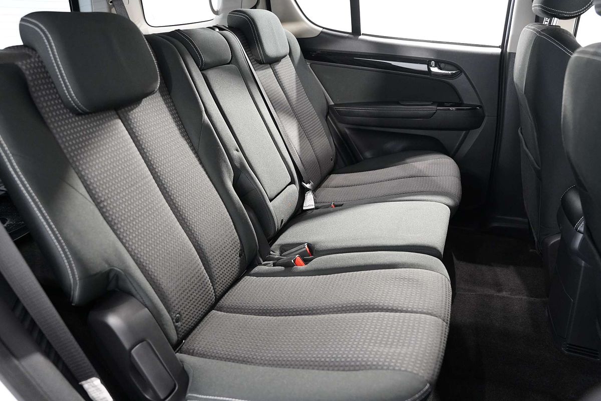 2019 Isuzu MU-X LS-M
