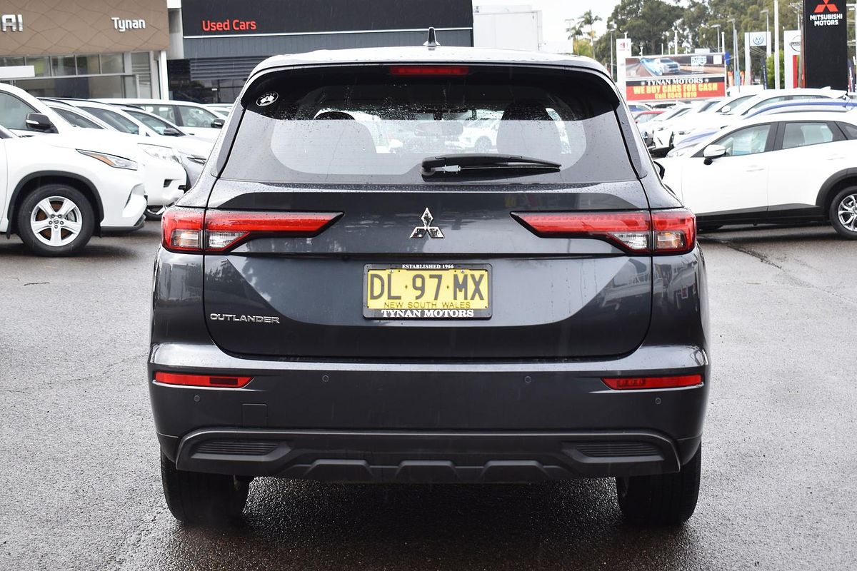 2024 Mitsubishi Outlander ES ZM
