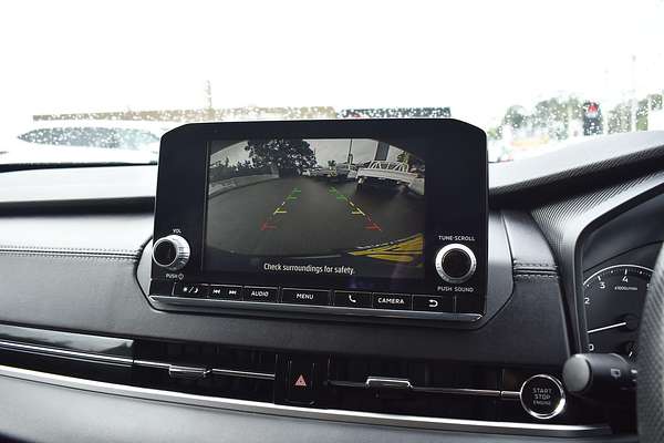 2024 Mitsubishi Outlander ES ZM