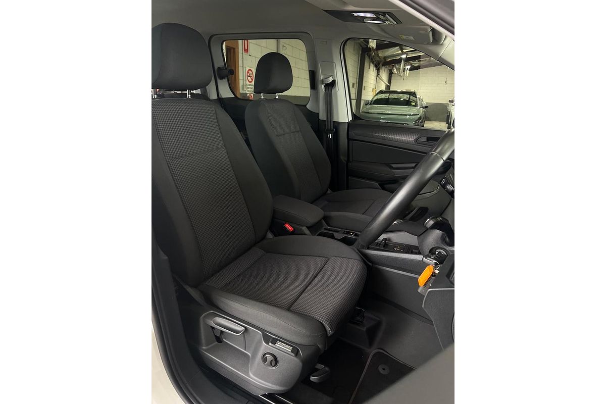 2022 Volkswagen Caddy TSI220 5 LWB