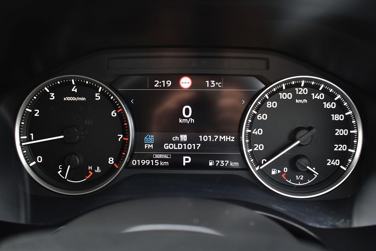 2024 Mitsubishi Outlander ES ZM
