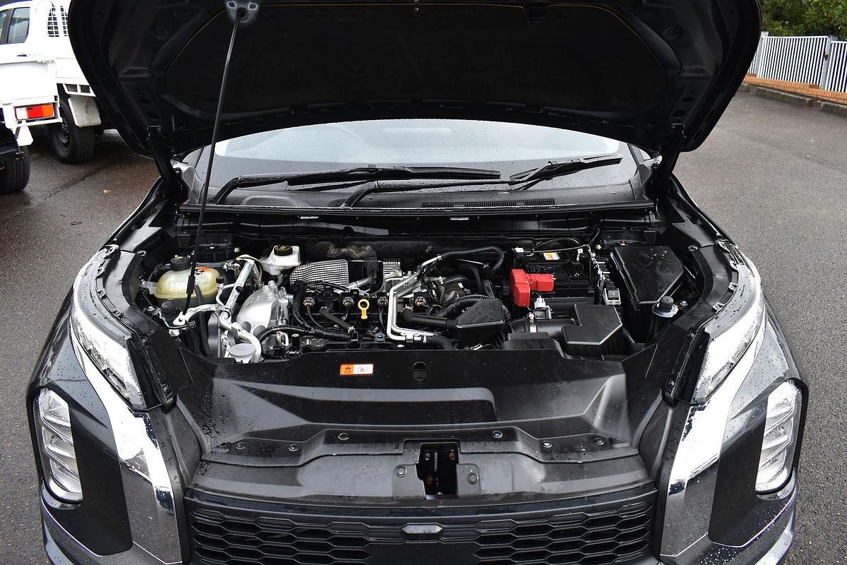2024 Mitsubishi Outlander ES ZM