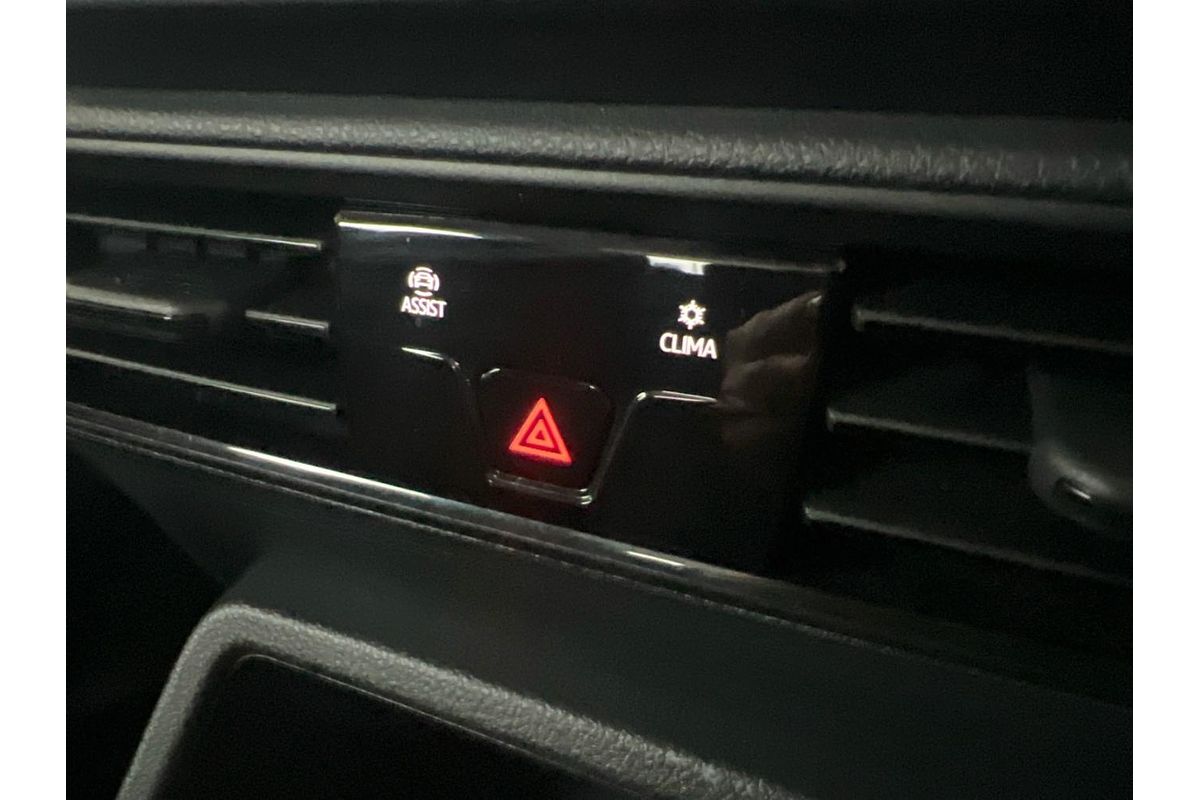 2022 Volkswagen Caddy TSI220 5 LWB