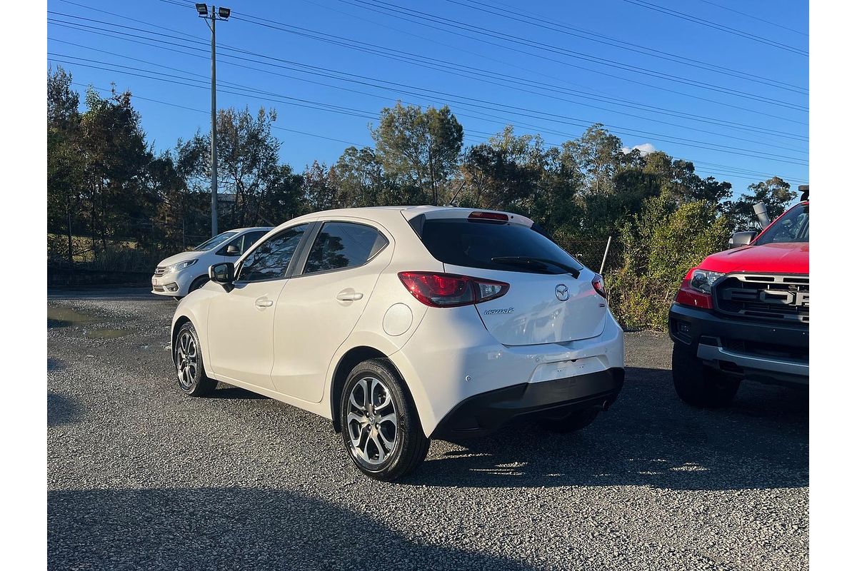 2015 Mazda 2 Genki DJ Series