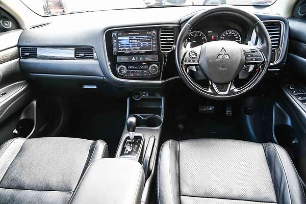 2015 Mitsubishi Outlander Exceed ZK