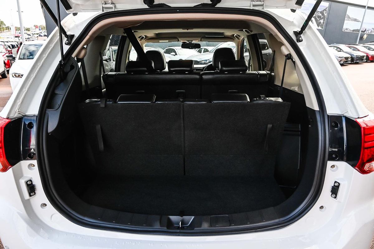 2015 Mitsubishi Outlander Exceed ZK