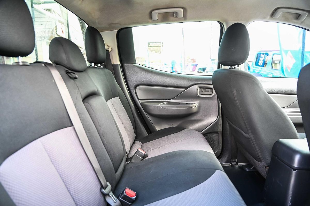 2016 Mitsubishi Triton GLX+ MQ 4X4