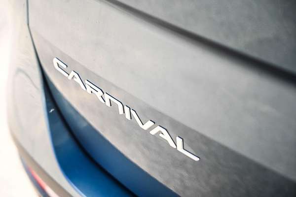 2022 Kia Carnival Platinum KA4