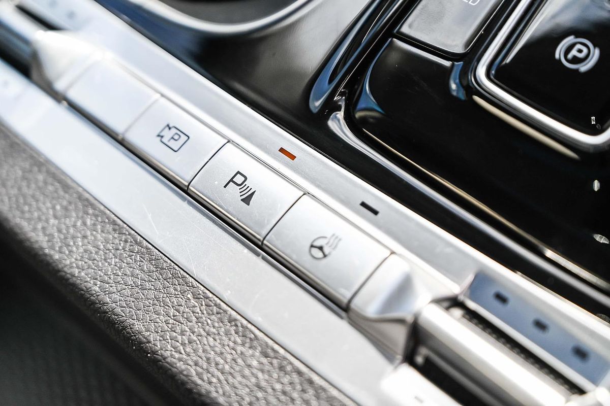 2022 Kia Carnival Platinum KA4