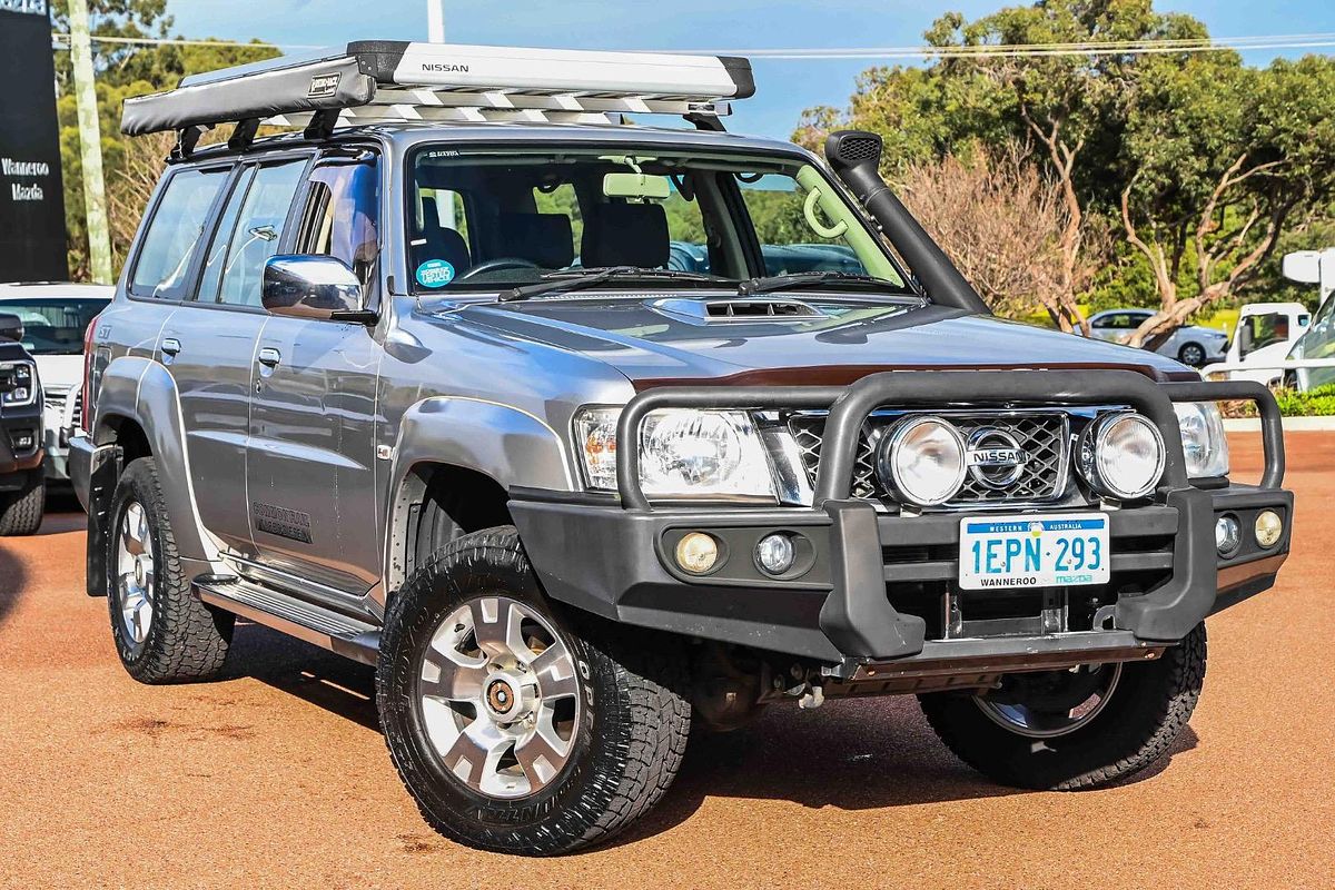 2014 Nissan Patrol ST Titanium Y61