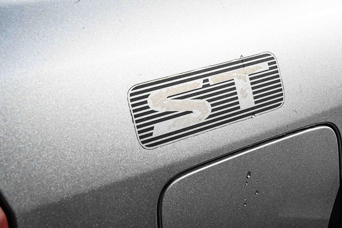 2014 Nissan Patrol ST Titanium Y61