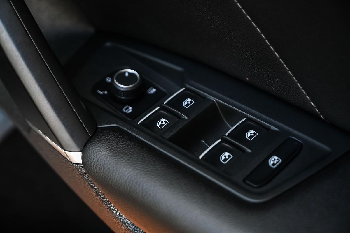 2018 Volkswagen Tiguan 162TSI Highline 5N