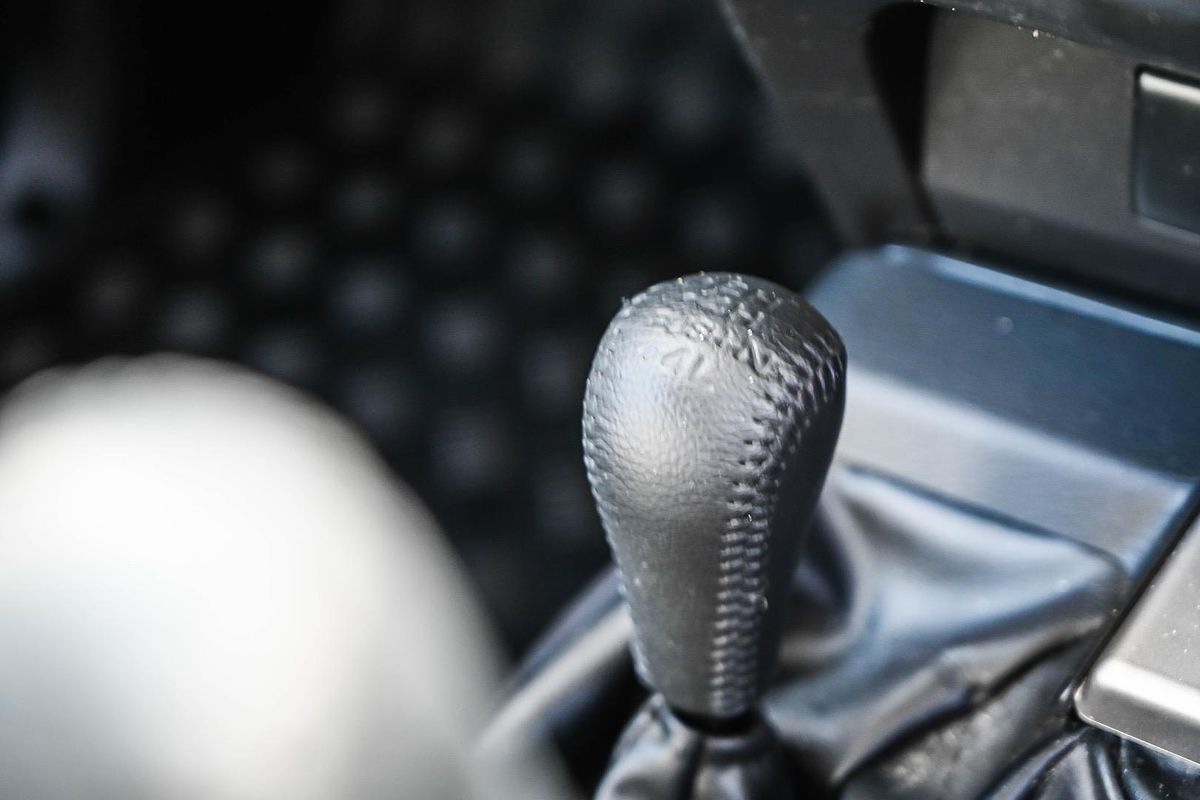 2014 Nissan Patrol ST Titanium Y61
