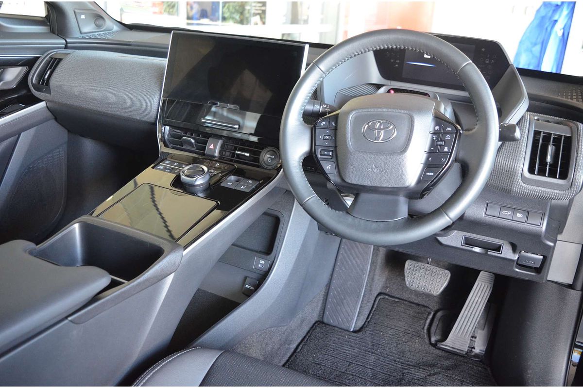 2023 Toyota bZ4X  YEAM15R