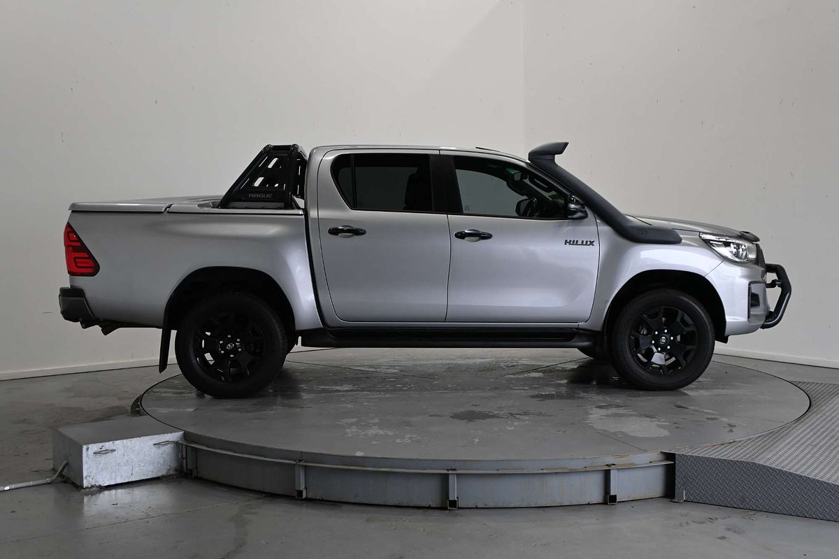 2018 Toyota Hilux SR5+ (4x4) GUN126R MY17 4X4