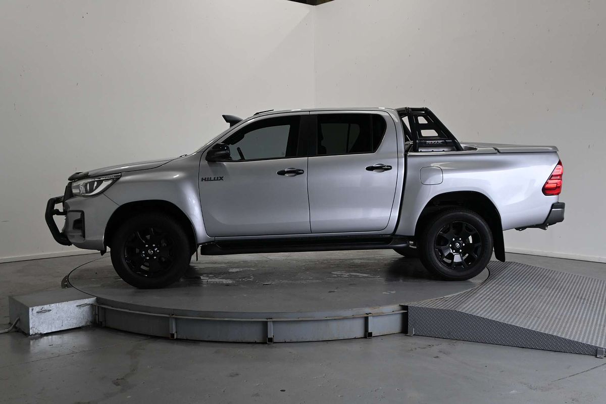 2018 Toyota Hilux SR5+ (4x4) GUN126R MY17 4X4