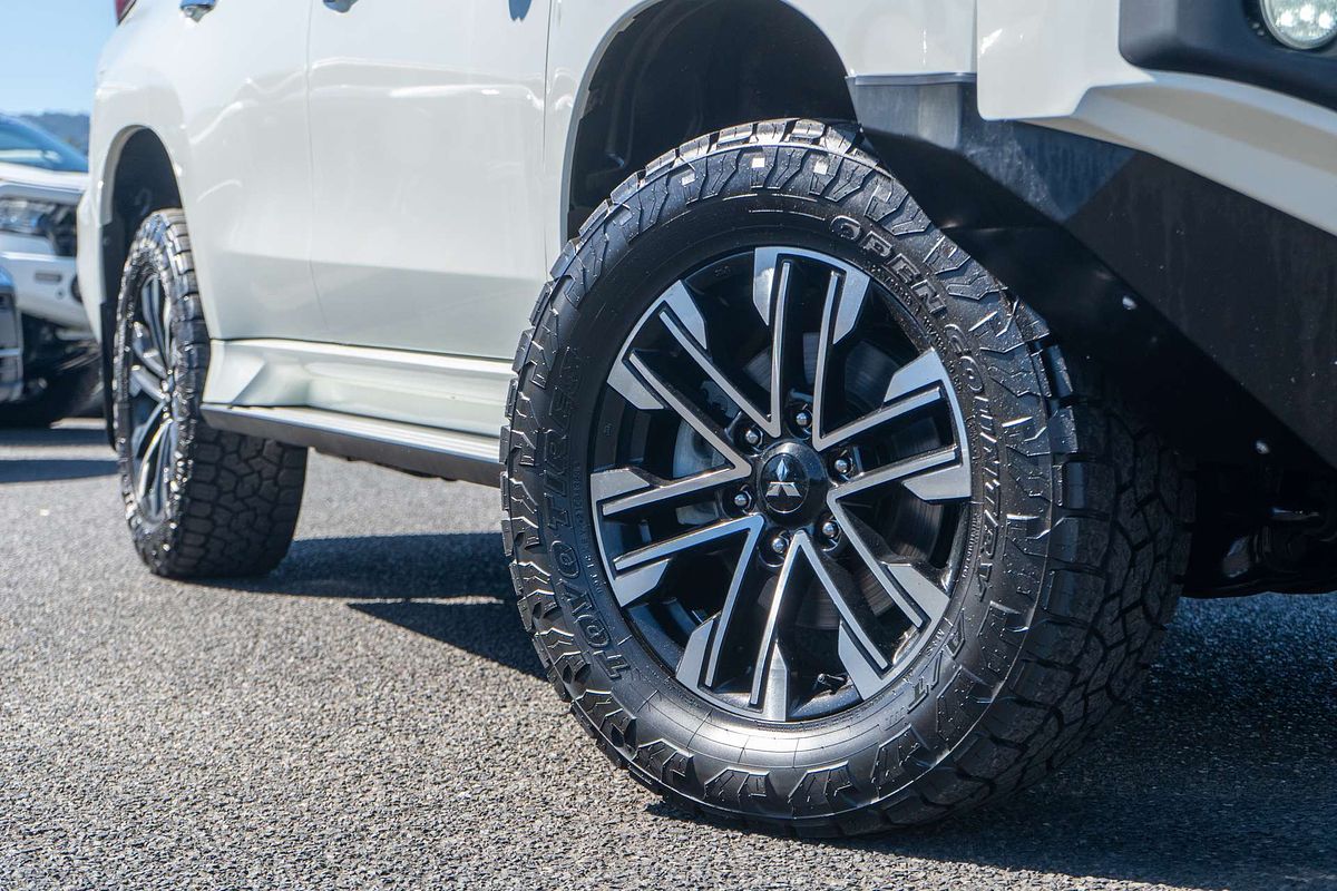 2022 Mitsubishi Pajero Sport Exceed QF