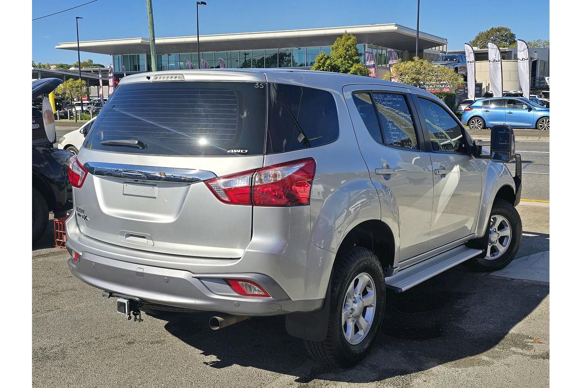 2020 Isuzu MU-X LS-M