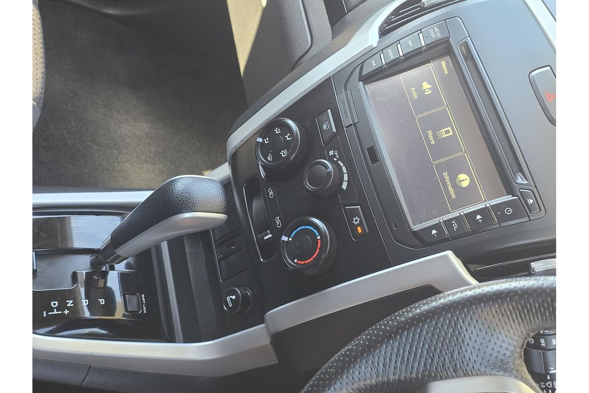 2020 Isuzu MU-X LS-M