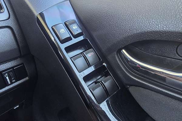 2020 Isuzu MU-X LS-M